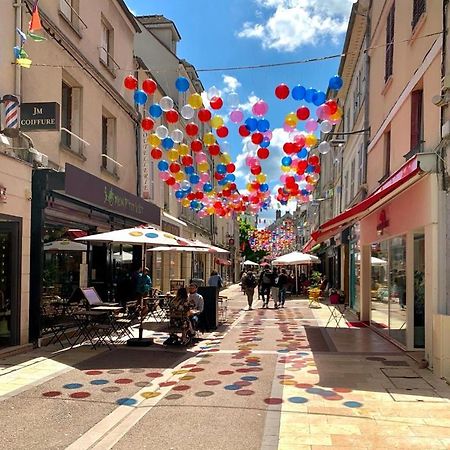 AP101 Disneyland a 15 min en voiture, Lagny au coeur de Centre ville, 30 min à Paris en voiture Extérieur photo